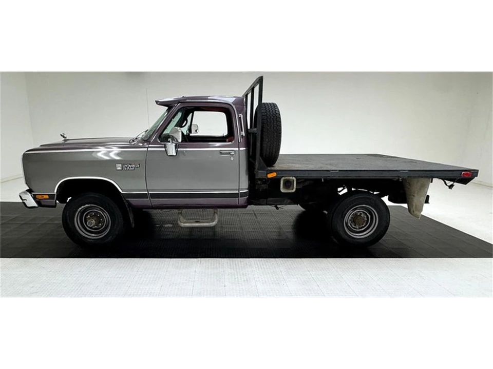 1989 Dodge D Series - Image 2 of 31