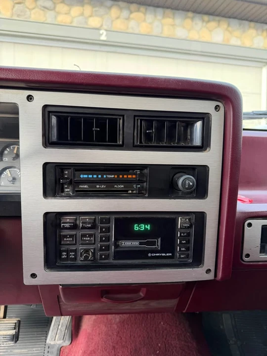1989 Dodge Dakota 1st Gen - Image 9 of 12