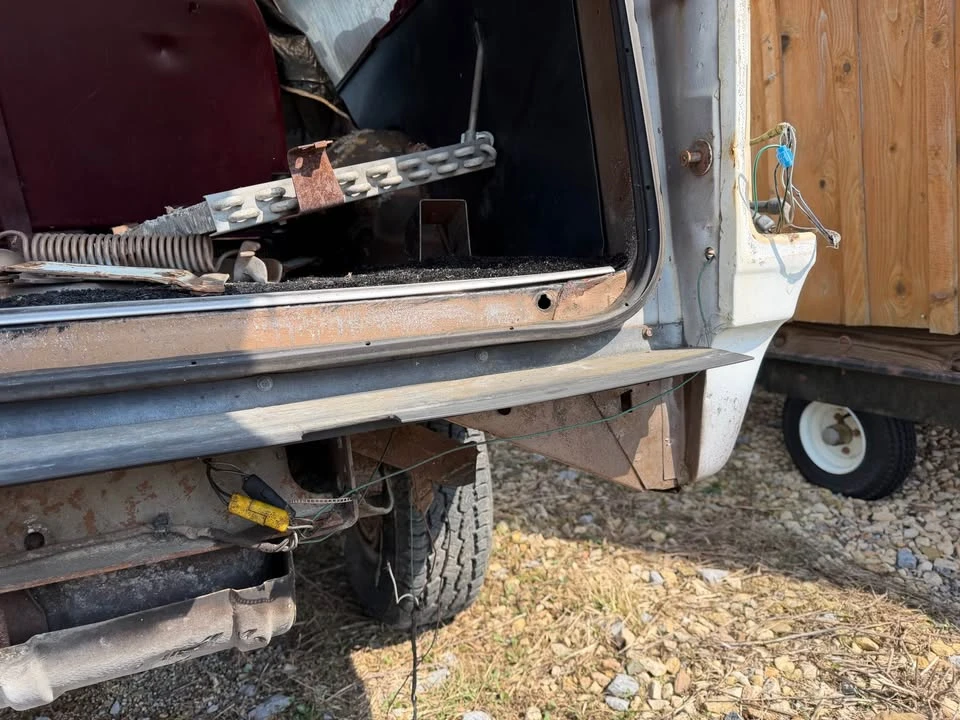 1989 Dodge Ramcharger - Image 15 of 20