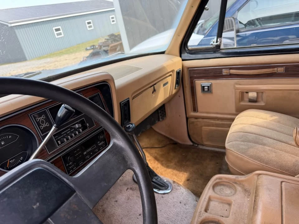 1989 Dodge Ramcharger - Image 8 of 20