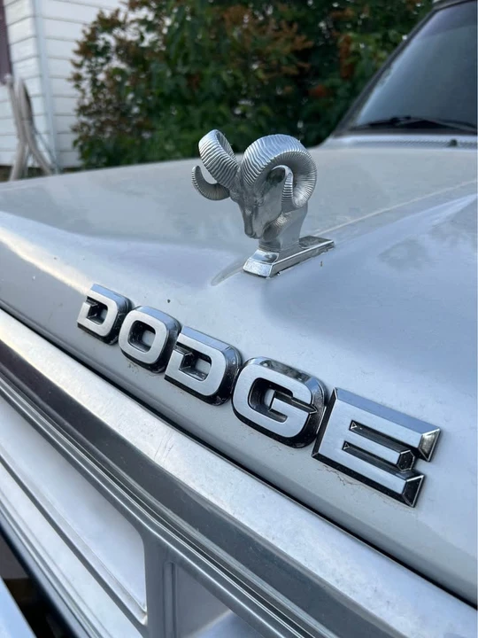 1989 Dodge Ramcharger - Image 5 of 12