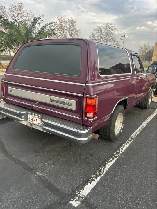 1989 Dodge Ramcharger - Image 8 of 11