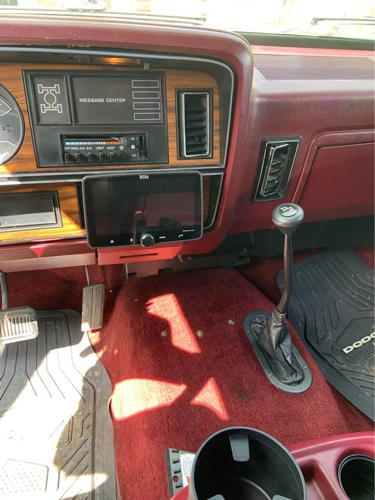 1989 Dodge Ramcharger - Image 7 of 10