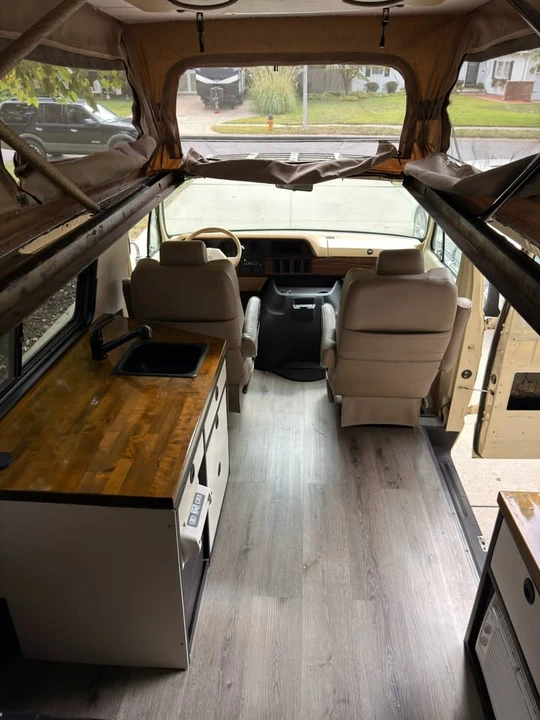 1989 Dodge Ram Van - Image 8 of 19