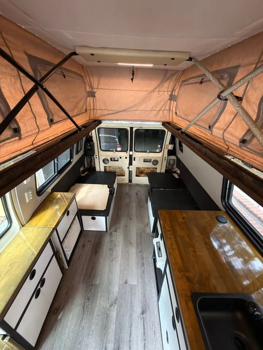 1989 Dodge Ram Van - Image 19 of 19