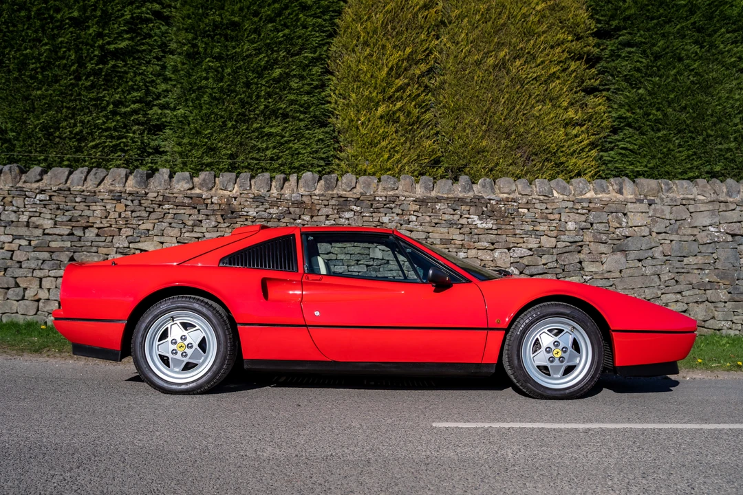 1989 Ferrari 328 GTS - Image 9 of 31