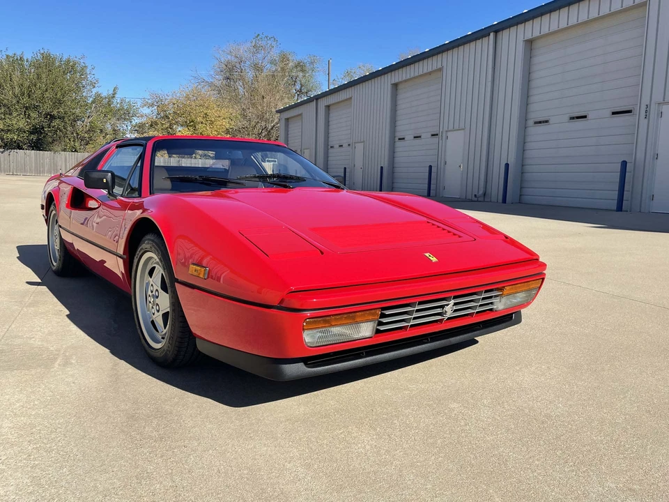 1989 Ferrari 328 GTS - Image 3 of 31