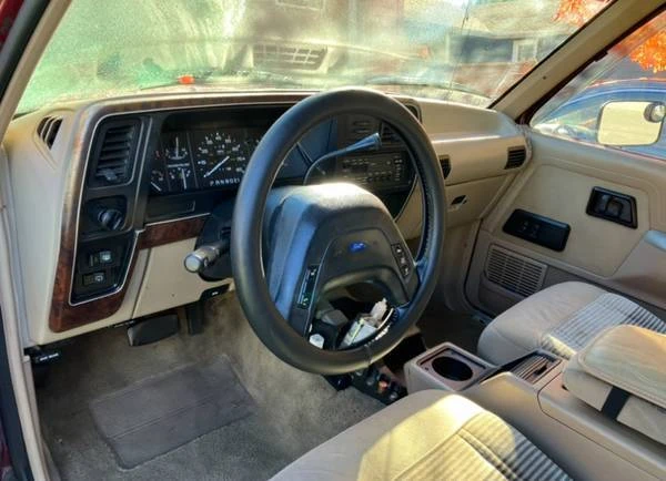 1989 Ford Bronco II - Image 10 of 12
