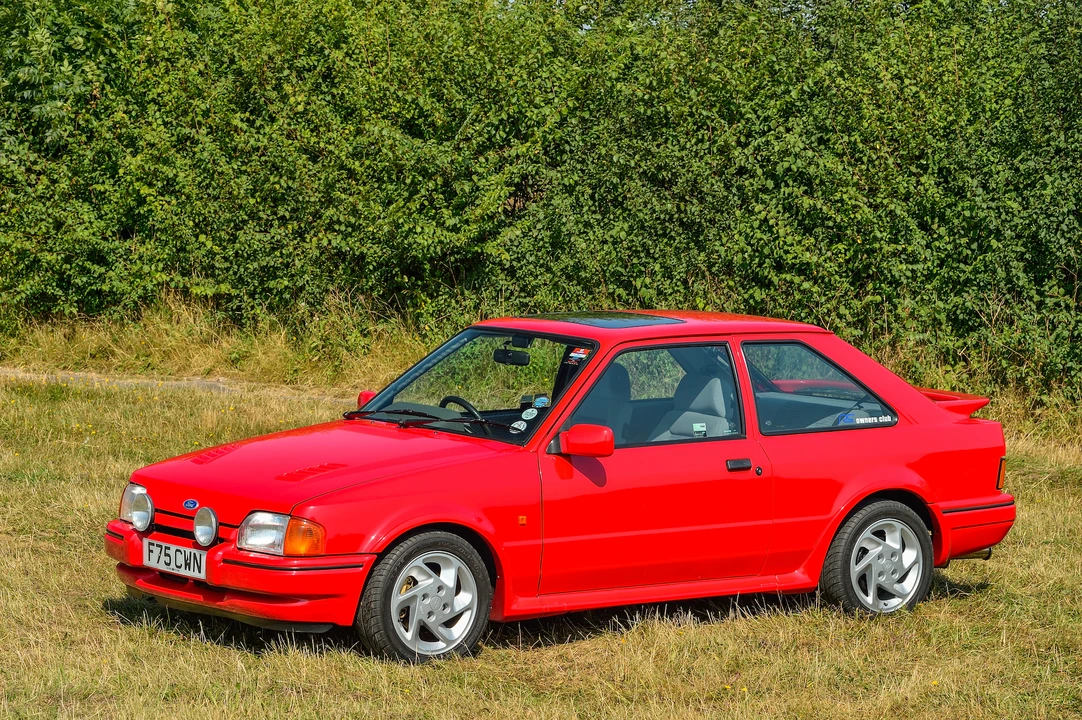 1989 Ford Escort - Image 13 of 31