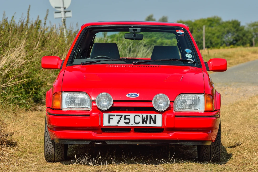 1989 Ford Escort - Image 9 of 31