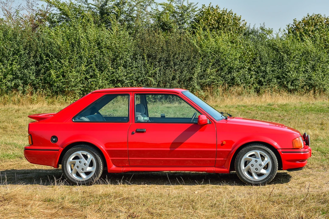 1989 Ford Escort - Image 4 of 31
