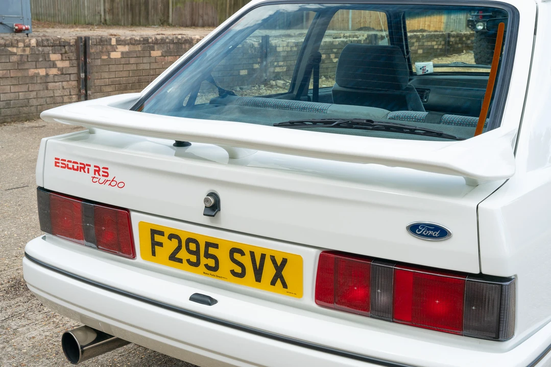 1989 Ford Escort RS Cosworth - Image 28 of 31