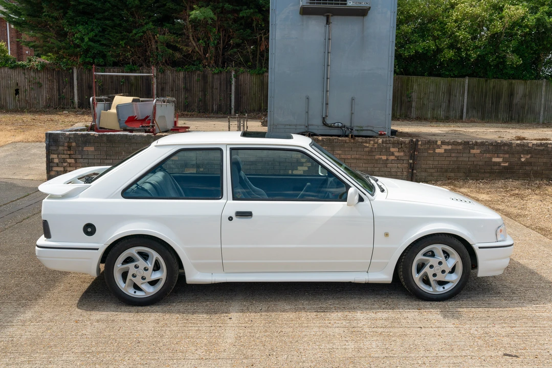 1989 Ford Escort RS Cosworth - Image 9 of 31