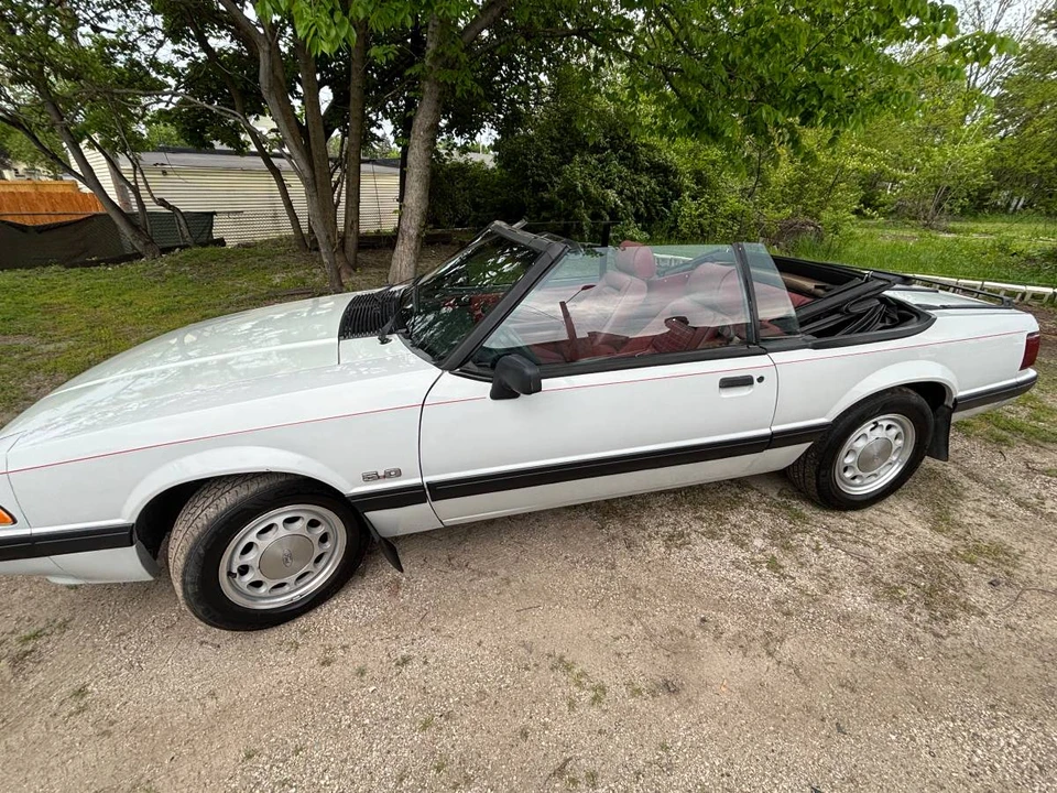 1989 Ford Mustang 3rd Gen - Image 10 of 11