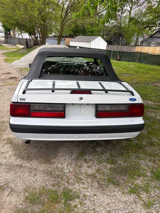 1989 Ford Mustang 3rd Gen - Image 4 of 11