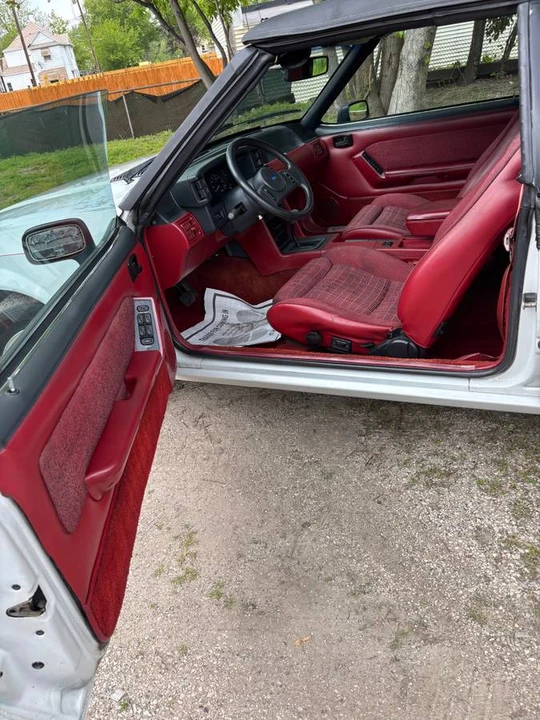 1989 Ford Mustang 3rd Gen - Image 5 of 11