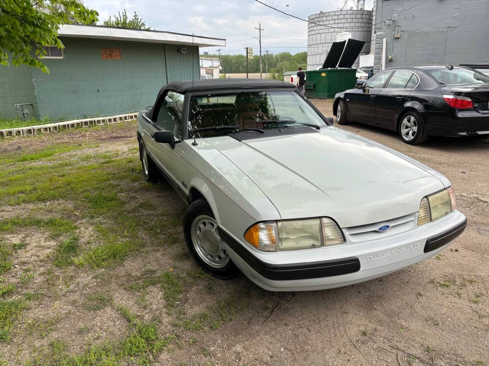 1989 Ford Mustang 3rd Gen - Image 3 of 11
