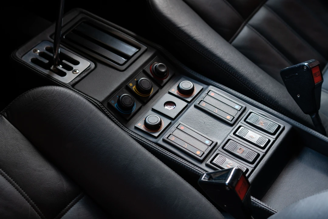1989 Ferrari 328 GTB - Image 18 of 31