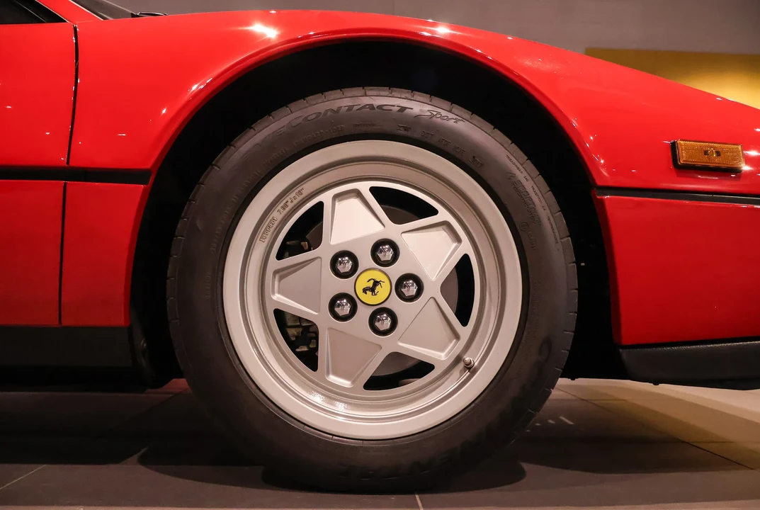 1989 Ferrari 328 GTB - Image 19 of 31