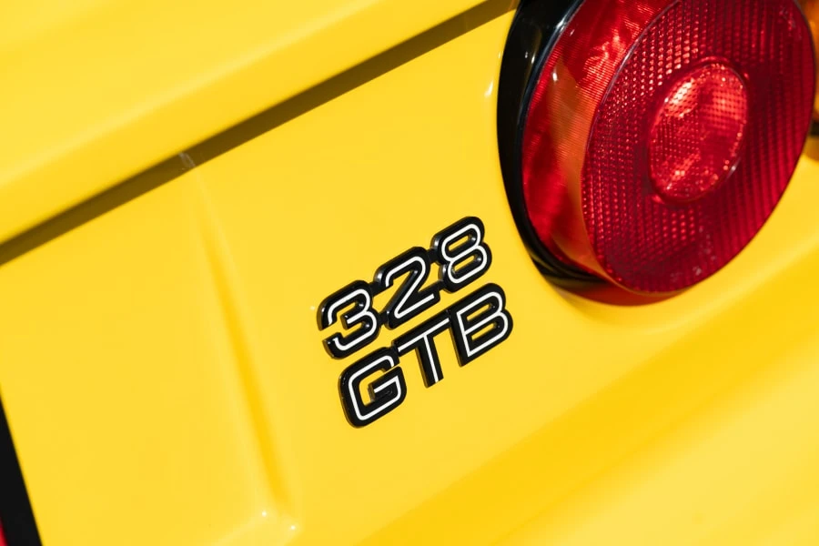 1989 Ferrari 328 GTB - Image 7 of 31