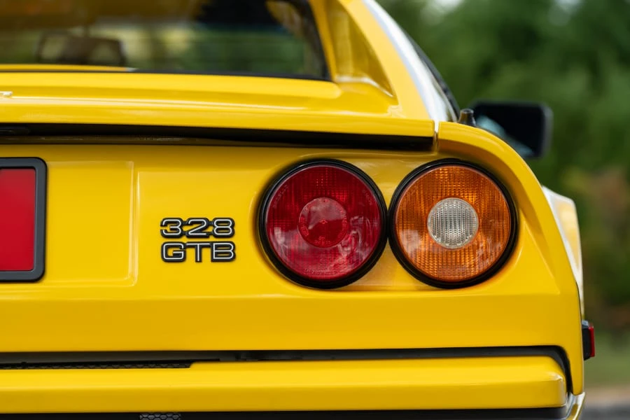 1989 Ferrari 328 GTB - Image 11 of 31