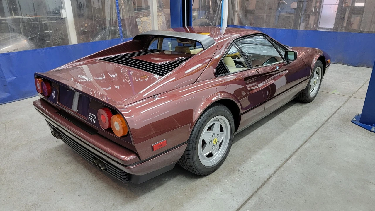 1989 Ferrari 328 GTB - Image 19 of 31
