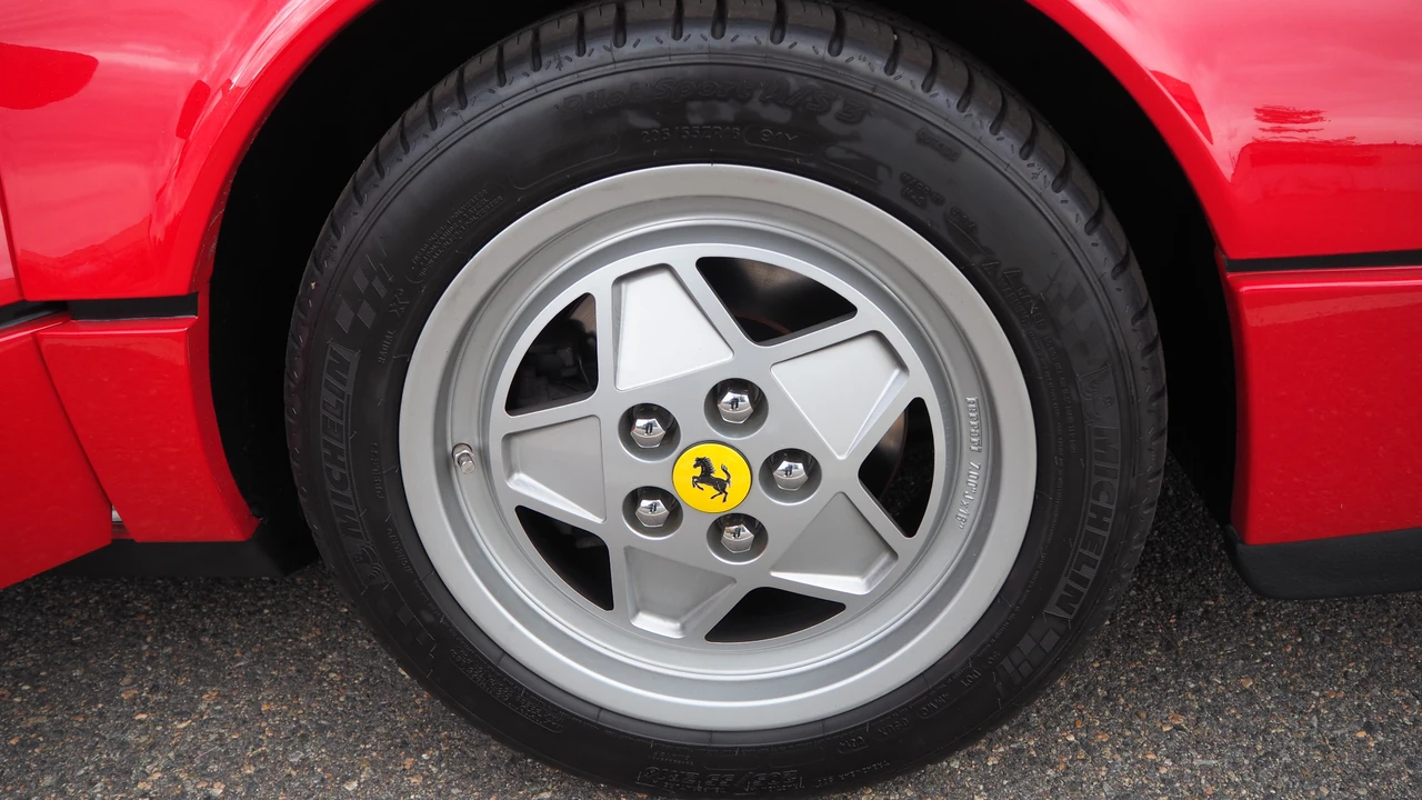 1989 Ferrari 328 GTB - Image 19 of 31