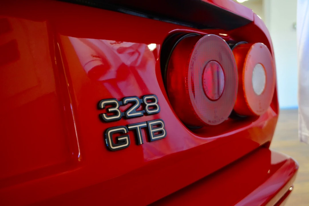 1989 Ferrari 328 GTB - Image 14 of 31