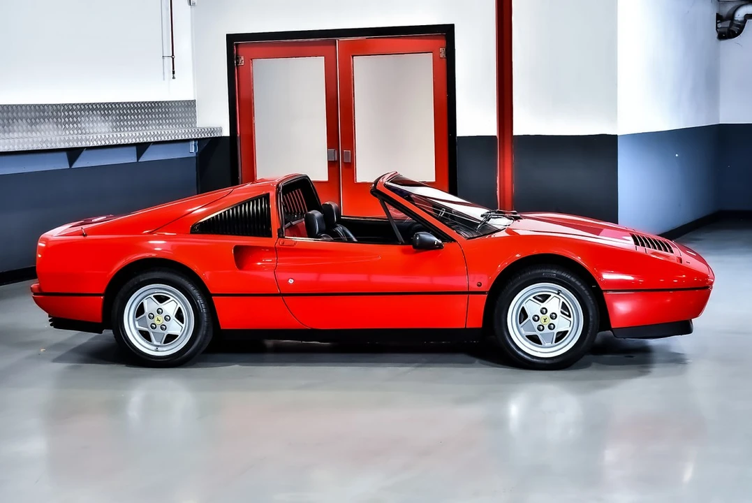 1989 Ferrari 328 GTS - Image 11 of 30