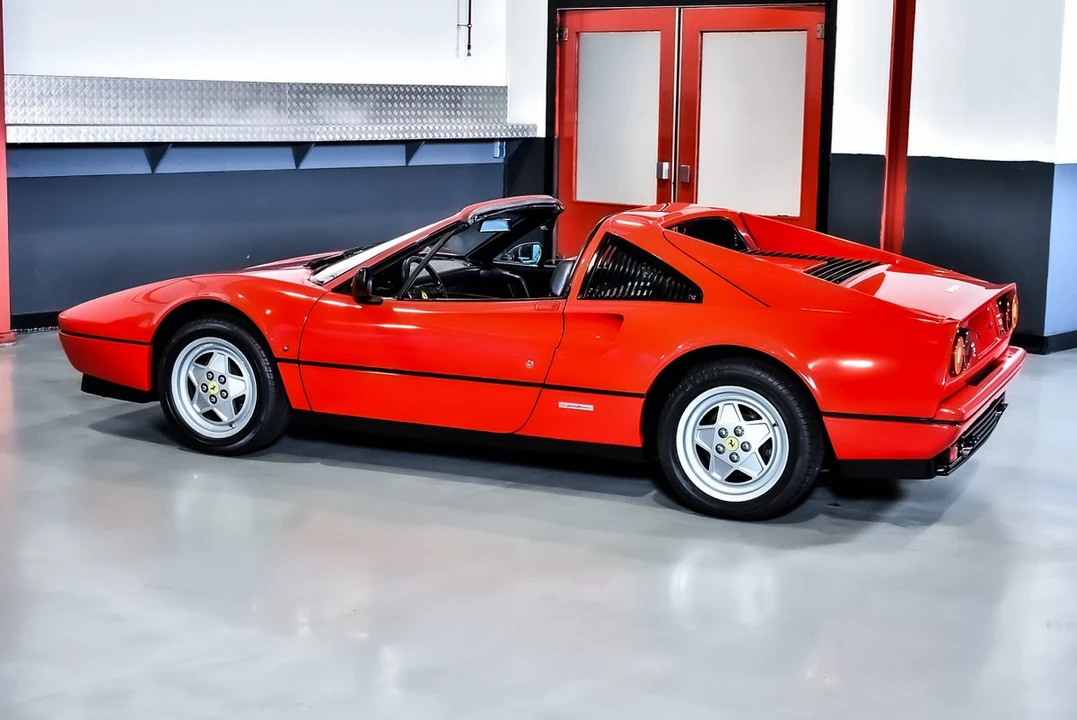 1989 Ferrari 328 GTS - Image 23 of 30