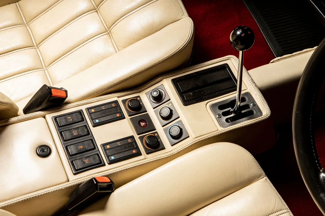 1989 Ferrari 328 GTS - Image 8 of 29
