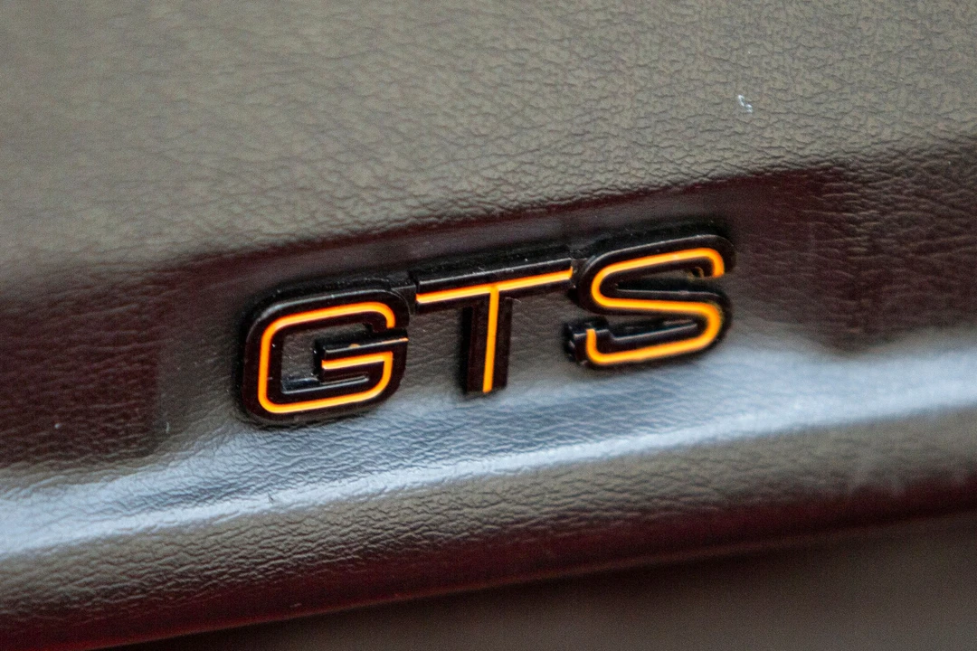 1989 Ferrari 328 GTS - Image 14 of 29