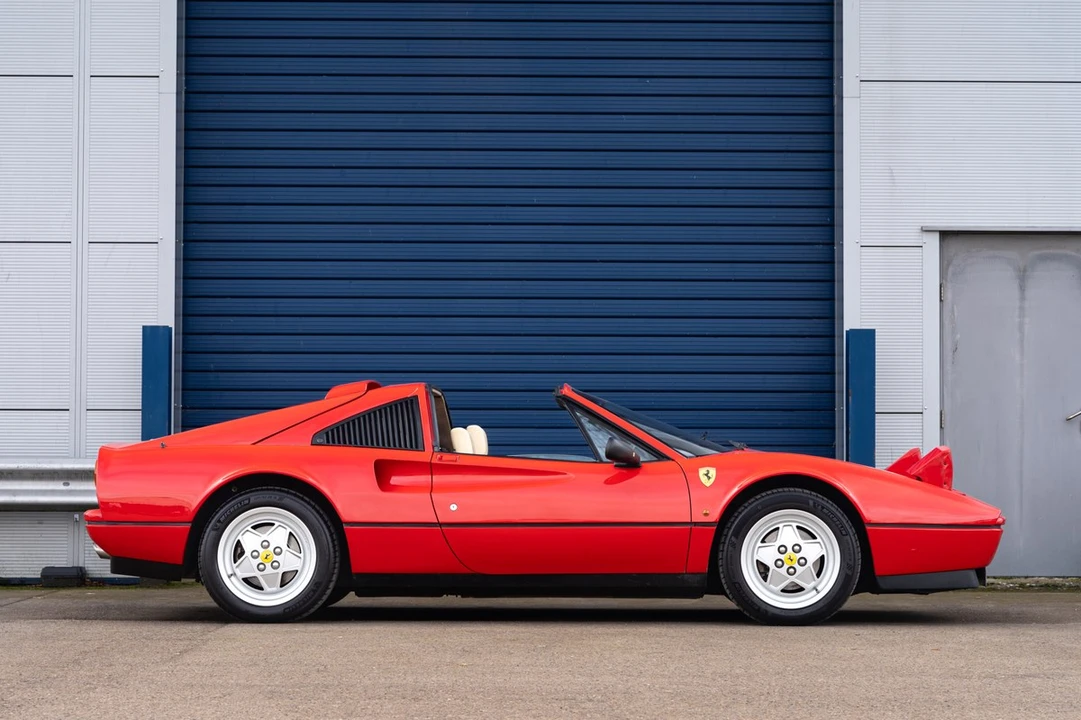 1989 Ferrari 328 GTS - Image 10 of 30