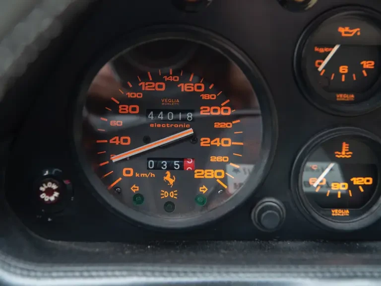 1989 Ferrari 328 GTS - Image 10 of 12