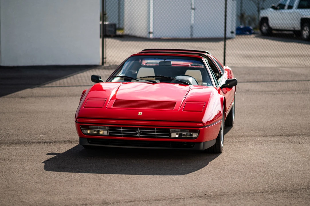 1989 Ferrari 328 GTS - Image 2 of 31