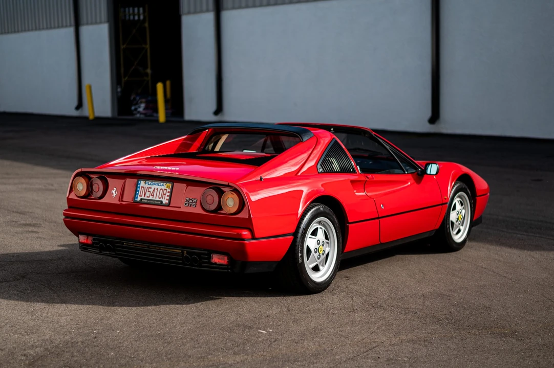 1989 Ferrari 328 GTS - Image 24 of 31