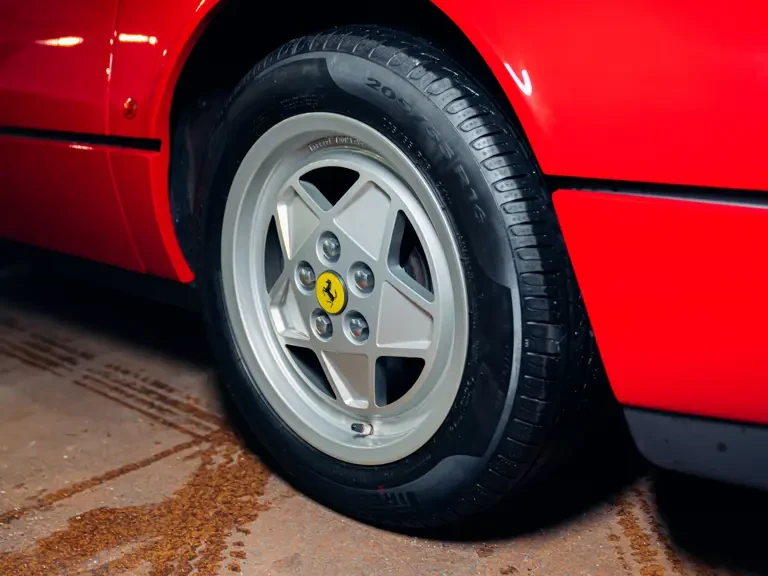 1989 Ferrari 328 GTS - Image 20 of 31