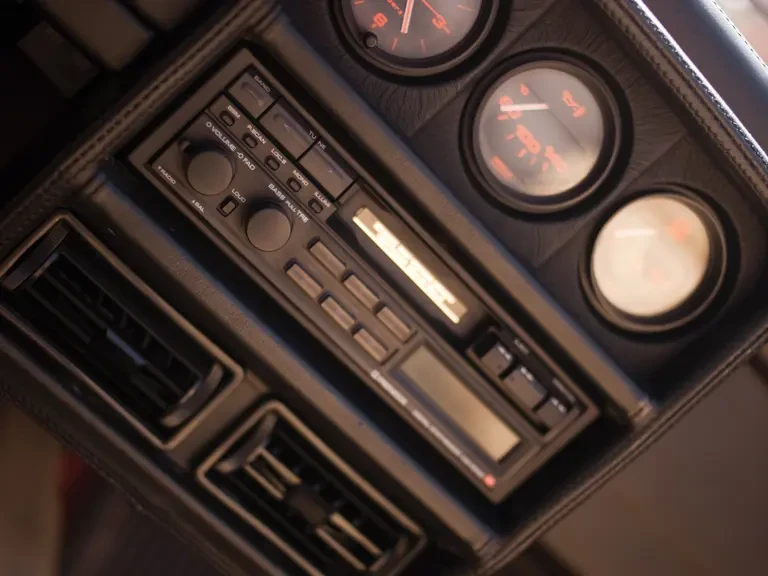 1989 Ferrari 328 GTS - Image 26 of 31