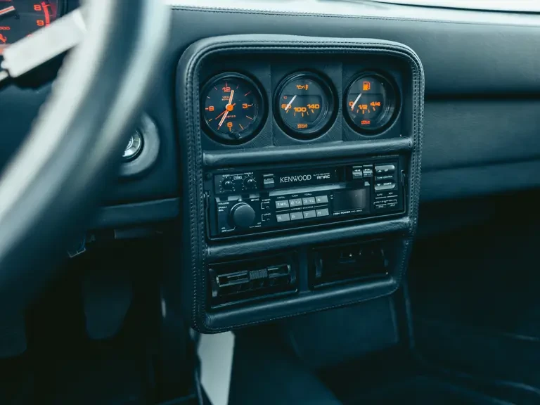 1989 Ferrari 328 GTS - Image 21 of 31