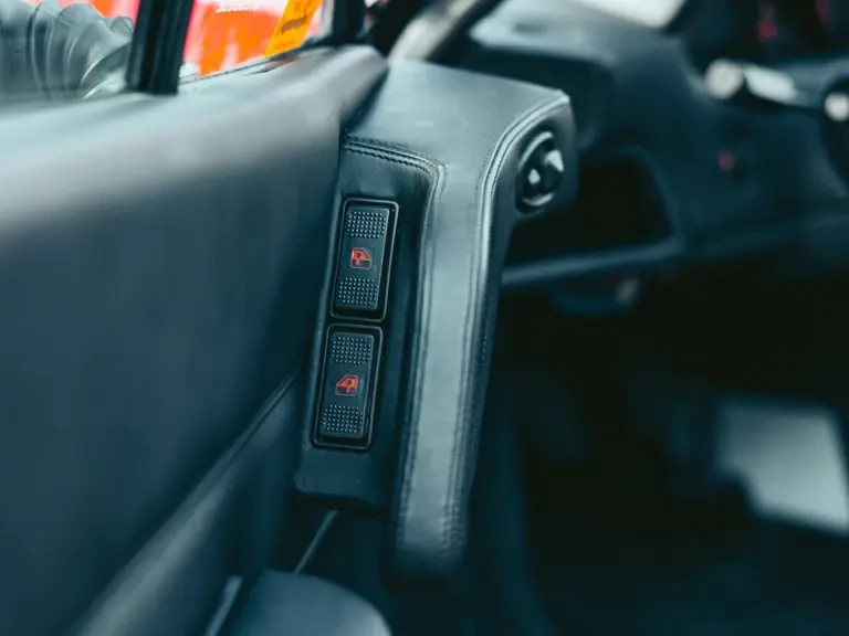 1989 Ferrari 328 GTS - Image 29 of 31