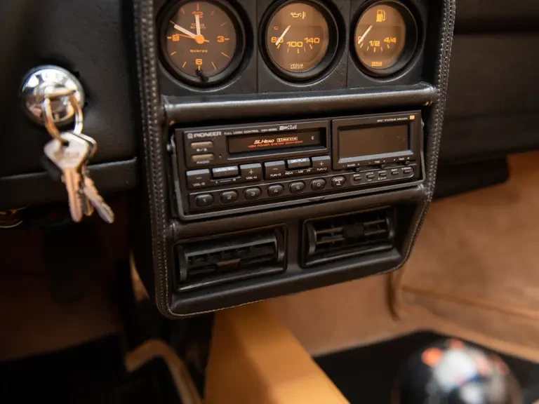 1989 Ferrari 328 GTS - Image 18 of 31