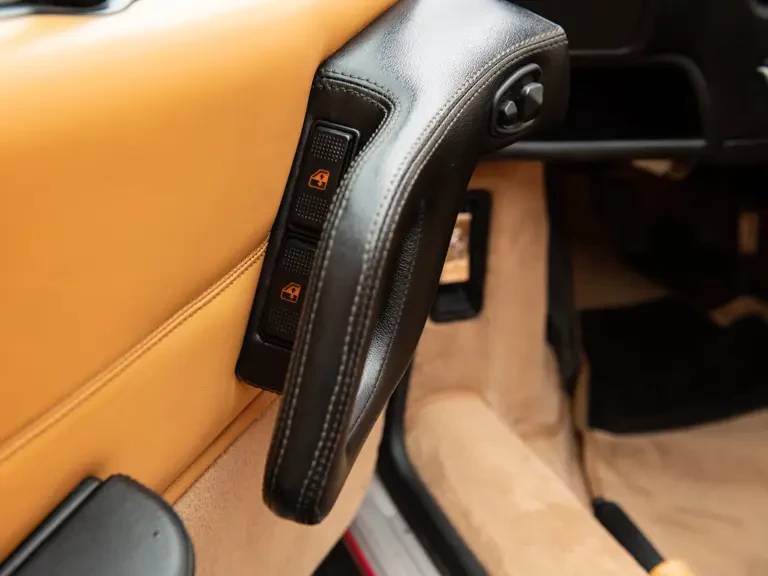 1989 Ferrari 328 GTS - Image 27 of 31