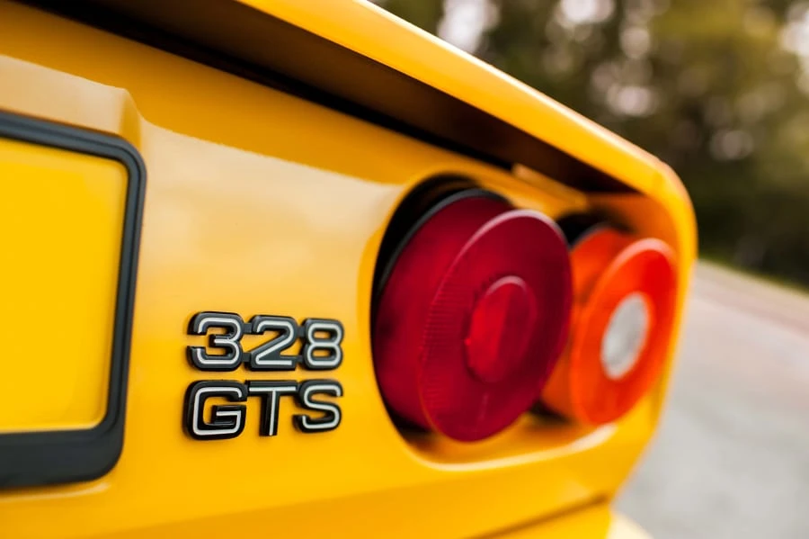 1989 Ferrari 328 GTS - Image 9 of 12