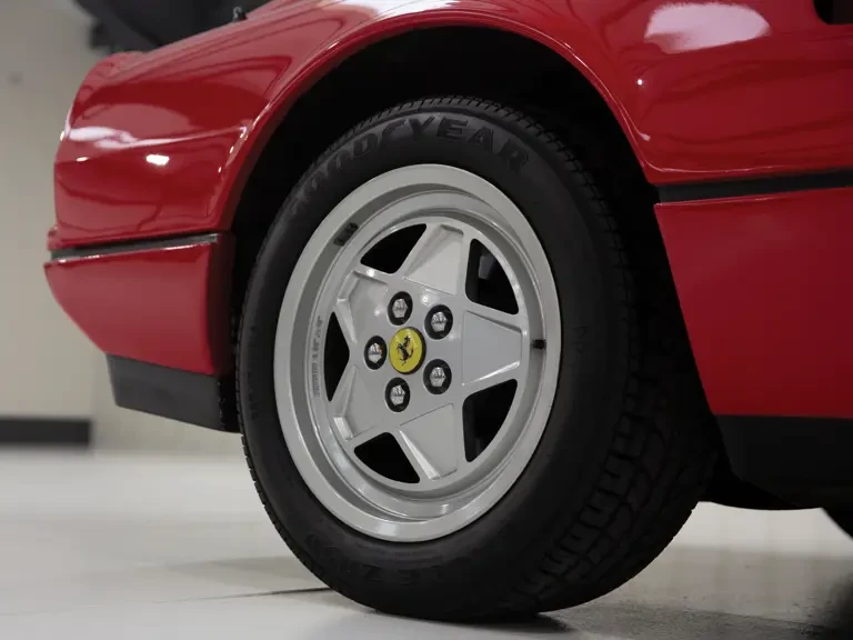 1989 Ferrari 328 GTS - Image 21 of 31