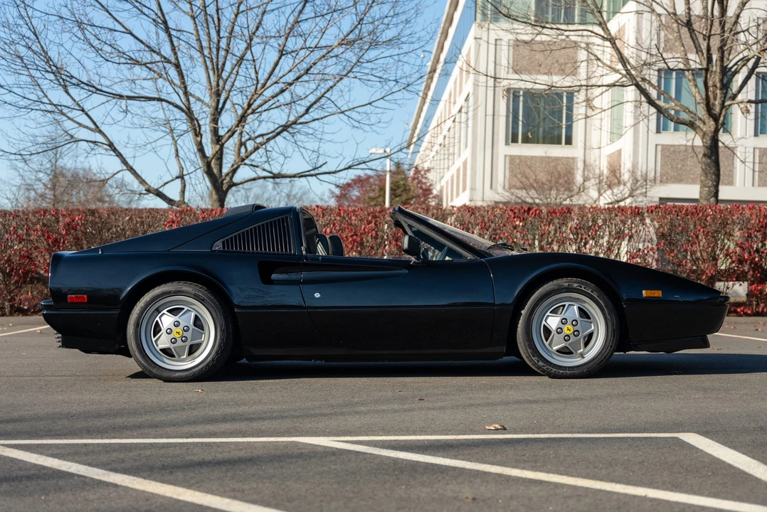1989 Ferrari 328 GTS - Image 28 of 31