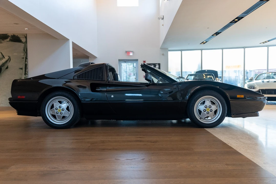 1989 Ferrari 328 GTS - Image 11 of 31