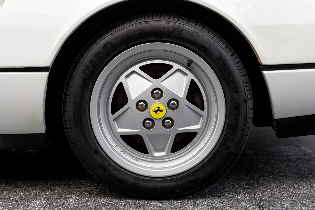 1989 Ferrari 328 GTS - Image 17 of 31