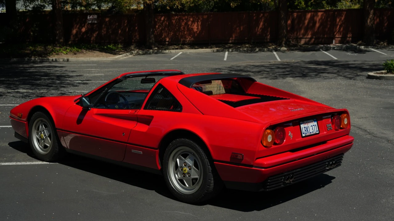 1989 Ferrari 328 GTS - Image 5 of 31