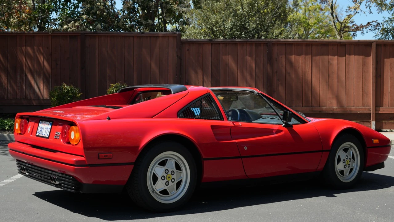 1989 Ferrari 328 GTS - Image 13 of 31