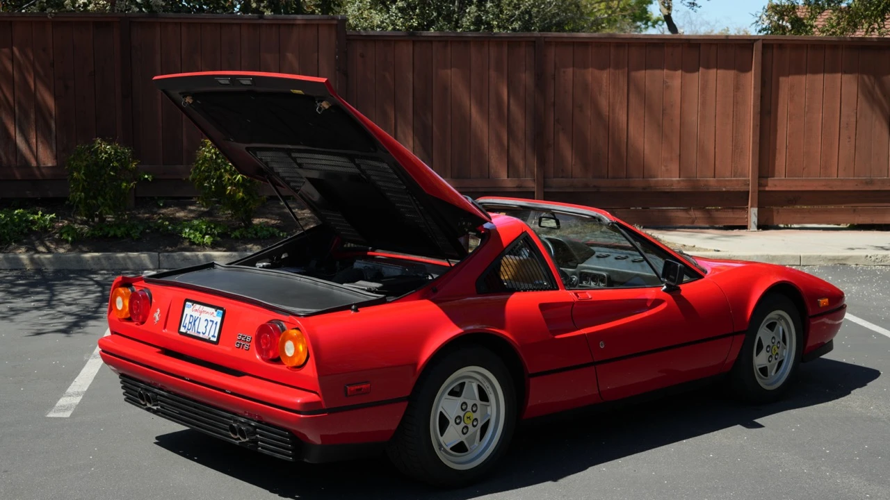1989 Ferrari 328 GTS - Image 26 of 31